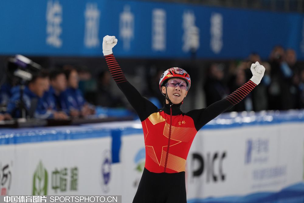 CBA：广东男篮客场险胜浙江